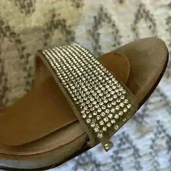 Nina Nude & Rhinestones Strappy Sandals - Picture 4 of 8